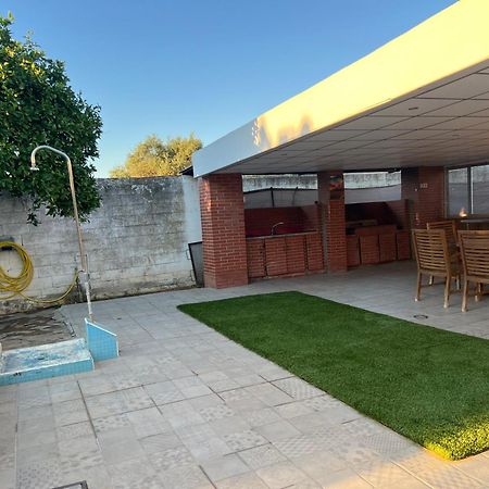 Chalet Piscina Jakuzzi Sevilla Асьенда-де-Тарасона Экстерьер фото
