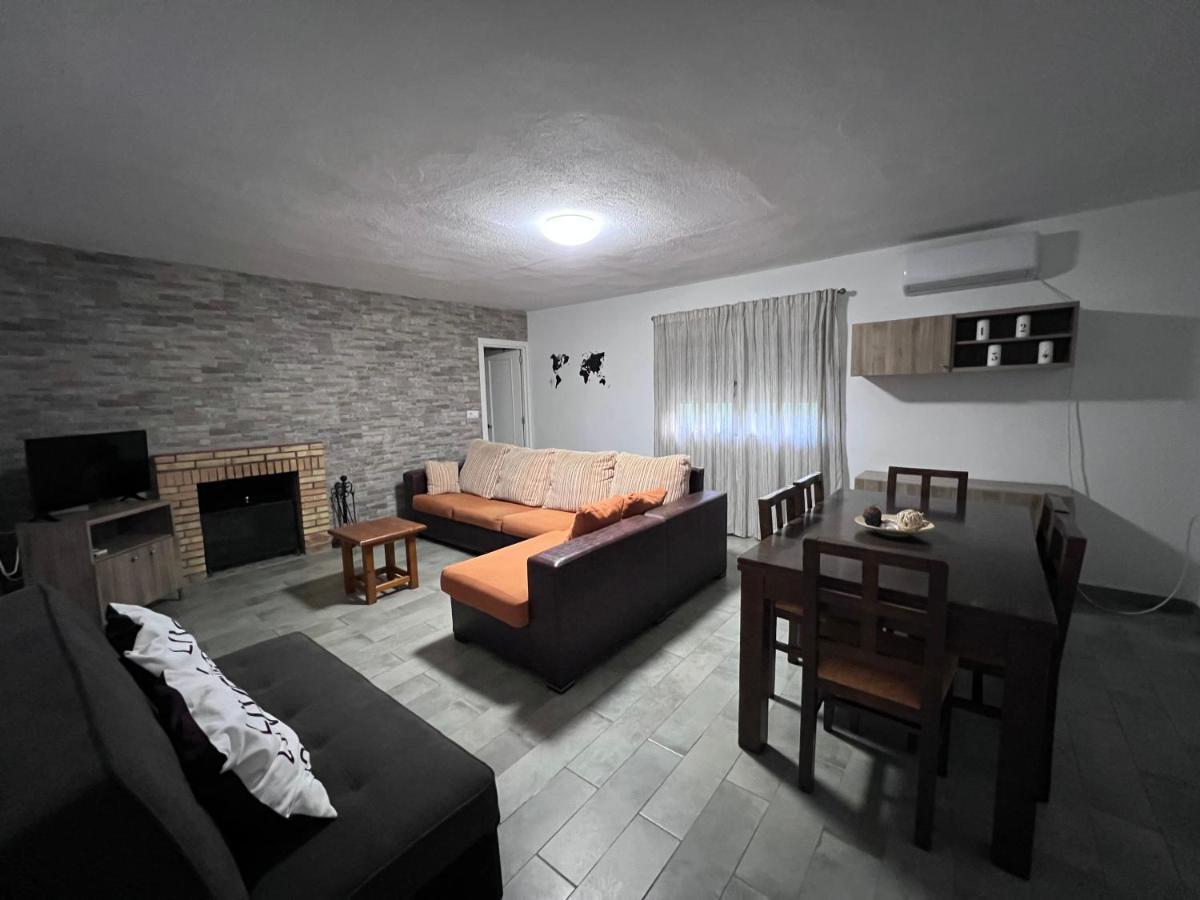 Chalet Piscina Jakuzzi Sevilla Асьенда-де-Тарасона Экстерьер фото
